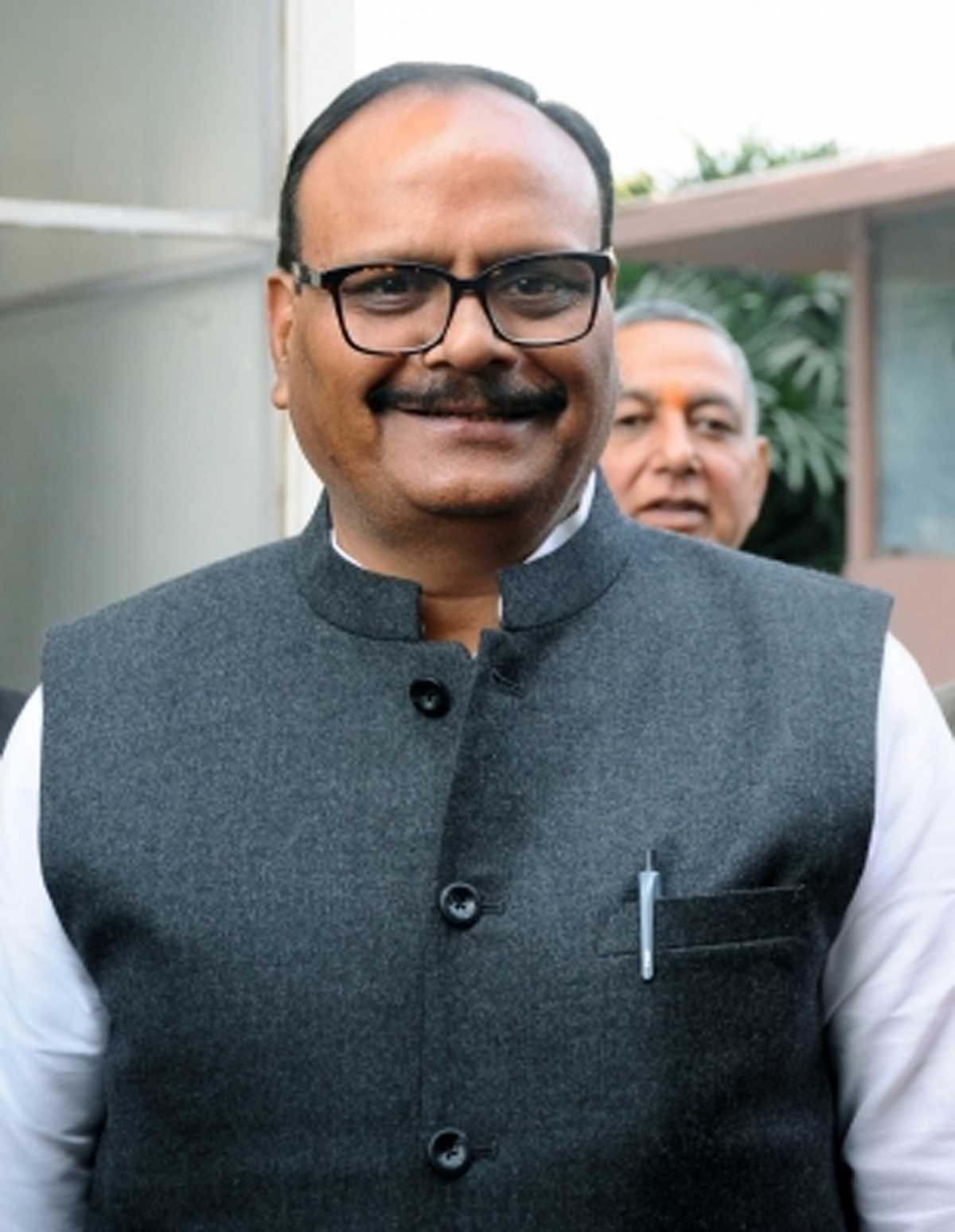 मानसिक और शारीरिक रूप से स्वस्थ बनाता है योग : ब्रजेश पाठक